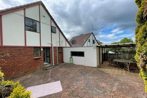 Photo of property in 1/17 Weetman Drive, Browns Bay, Auckland, 0630