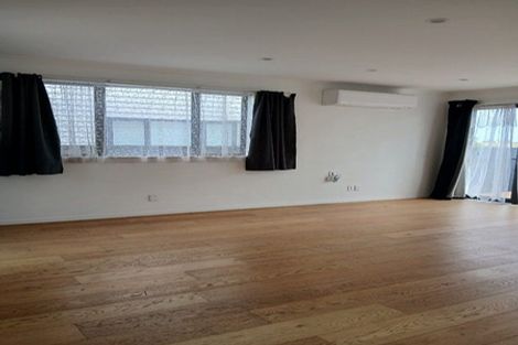 Photo of property in 89 Waipuhinui Way, Wiri, Auckland, 2104