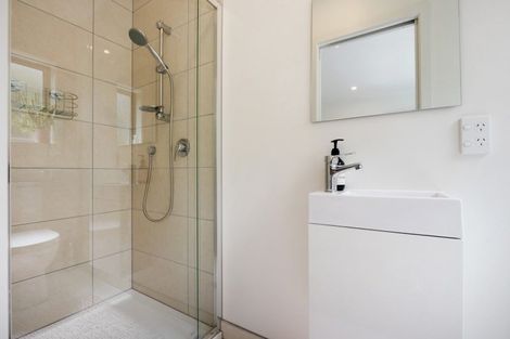 Photo of property in 5 Cunliffe Street, Johnsonville, Wellington, 6037