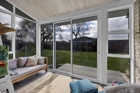 Photo of property in 18 Kowhai Street, Hawera, 4610