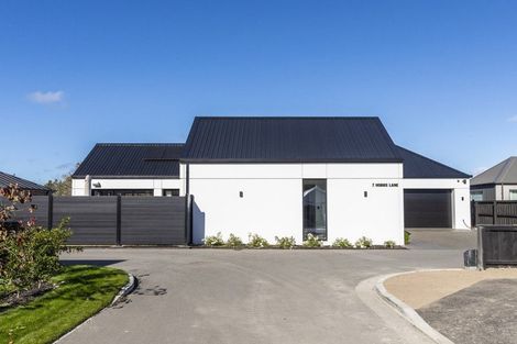 Photo of property in 7 Hobbs Lane, Harewood, Christchurch, 8051