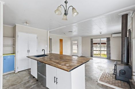 Photo of property in 15 Kopi Place, Massey, Auckland, 0614