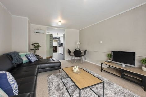 Photo of property in 45f9- Pine Avenue, Ebdentown, Upper Hutt, 5018