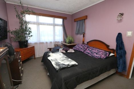 Photo of property in 129 Mcmurdo Street, Tinwald, Ashburton, 7700