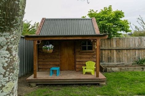 Photo of property in 16 Ngarimu Crescent, Taradale, Napier, 4112