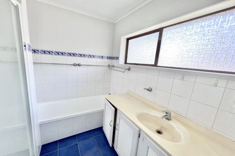 Photo of property in 1/43 Nigel Road, Browns Bay, Auckland, 0630