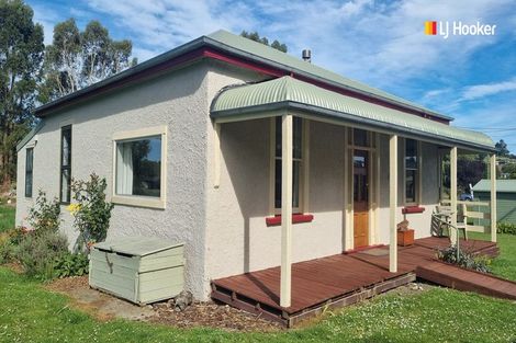 Photo of property in 40 Runbrake Street, Palmerston, 9430