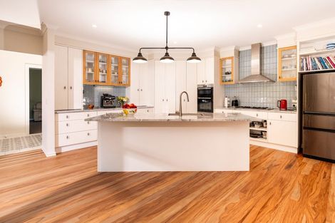 Photo of property in 358 Ngarara Road, Waikanae, 5391