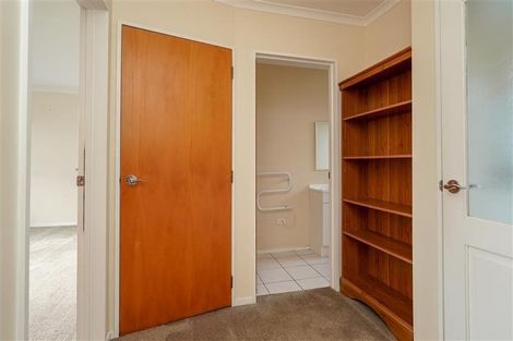 Photo of property in 1 Moana Avenue, Bayswater, Auckland, 0622