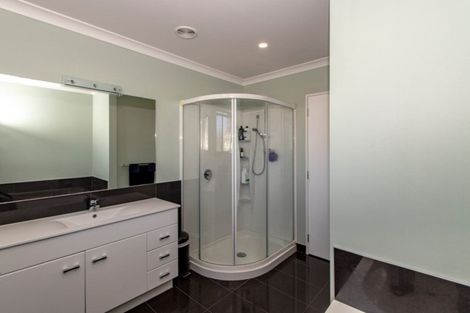 Photo of property in 9 Gilmour Place, Taradale, Napier, 4112