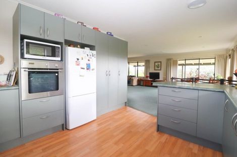 Photo of property in 2 Merrimana Drive, Thames, 3500