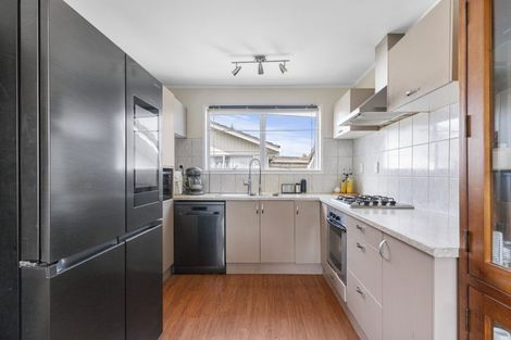 Photo of property in 369 Bucklands Beach Road, Bucklands Beach, Auckland, 2012