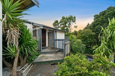 Photo of property in 80 Eugenia Rise, Totara Heights, Auckland, 2105