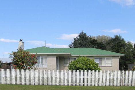 Photo of property in 6 Tania Crescent, Western Heights, Rotorua, 3015