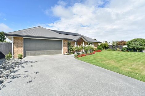 Photo of property in 44 Panckhurst Drive, Woodend, 7610