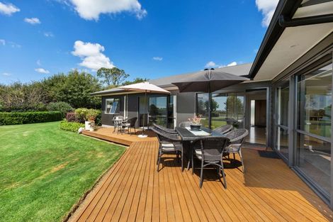 Photo of property in 126 Wortley Road, Lepperton, New Plymouth, 4373