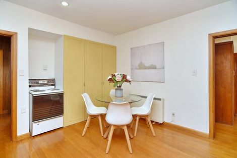 Photo of property in 52 Malcolm Avenue, Beckenham, Christchurch, 8023