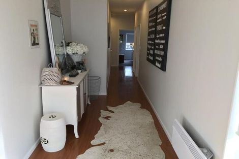 Photo of property in 19a Duncan Avenue, Te Atatu South, Auckland, 0610