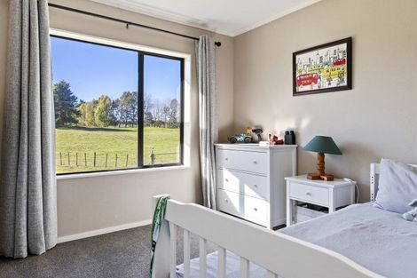 Photo of property in 2/504 Mapara Road, Acacia Bay, Taupo, 3385