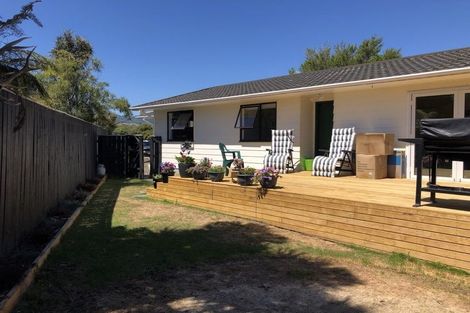 Photo of property in 12a Sharda Grove, Paraparaumu Beach, Paraparaumu, 5032