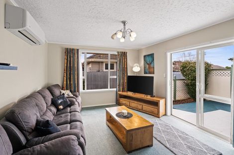 Photo of property in 2/11 Mcbeath Avenue, Hoon Hay, Christchurch, 8025