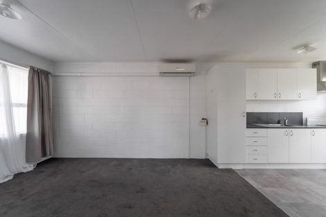 Photo of property in 5b Pollen Crescent, Melville, Hamilton, 3206