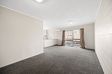 Photo of property in 15u8 Coates Street, Hamilton East, Hamilton, 3216