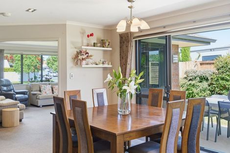 Photo of property in 631 Gloucester Road, Papamoa Beach, Papamoa, 3118