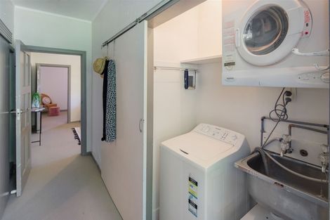 Photo of property in 12f3 Norna Crescent, Kelburn, Wellington, 6012