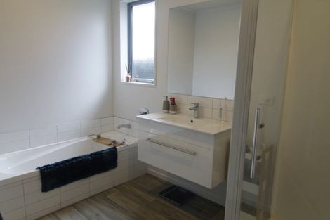 Photo of property in 8 George Square West, Wigram, Christchurch, 8025