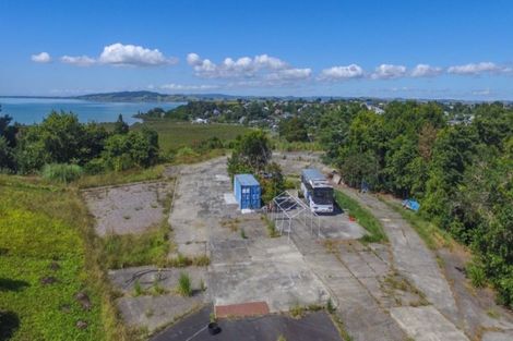 Photo of property in 9 Whangarei Heads Road, Onerahi, 0110