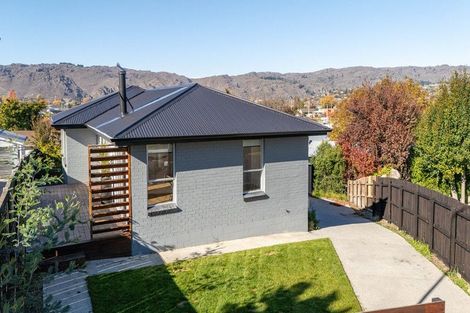 Photo of property in 128 Ashworth Street, Alexandra, 9320