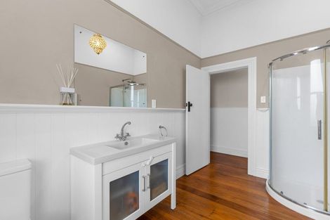 Photo of property in 17 Perrin Place, Kelvin Grove, Palmerston North, 4414