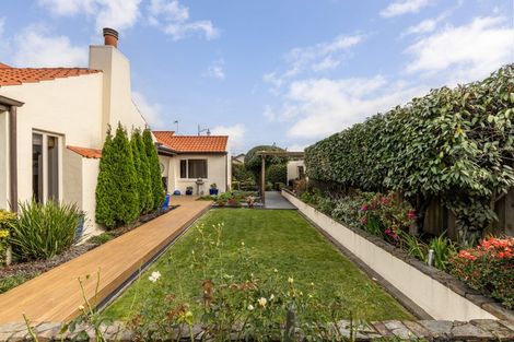 Photo of property in 11 Park Lane, Greenmeadows, Napier, 4112