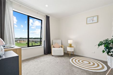Photo of property in 6 Fermi Lane, Papakura, 2110