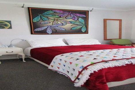 Photo of property in 12 Costello Drive, Ngatea, 3503