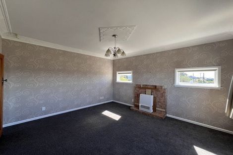 Photo of property in 168 The Ridgeway, Mornington, Wellington, 6021