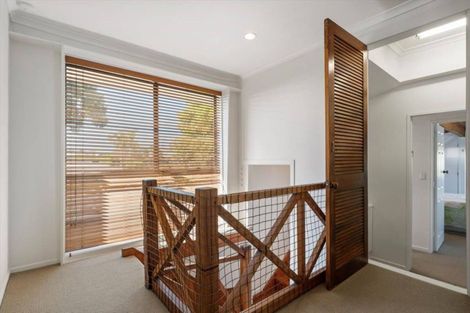 Photo of property in 988 Papamoa Beach Road, Papamoa Beach, Papamoa, 3118