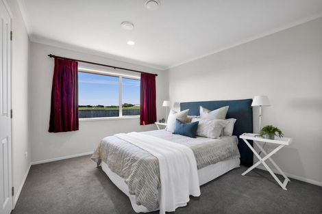 Photo of property in 270 Brown Road, Brixton, Waitara, 4382