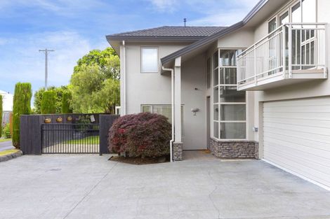 Photo of property in 1/745 Acacia Bay Road, Acacia Bay, Taupo, 3330