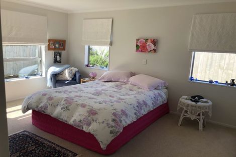 Photo of property in 88a/1 Endeavour Drive, Whitby, Porirua, 5024