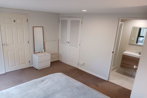 Photo of property in 16j Hobson Street, Thorndon, Wellington, 6011