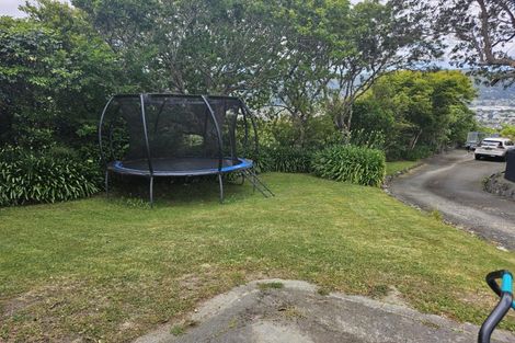 Photo of property in 5 Sunshine Crescent, Kelson, Lower Hutt, 5010