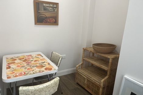 Photo of property in Fountain Court, 48u5 Oriental Parade, Oriental Bay, Wellington, 6011