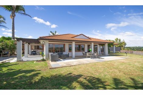 Photo of property in 33 Rarere Terrace, Kerikeri, 0230