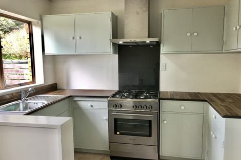 Photo of property in 91a Churton Drive, Churton Park, Wellington, 6037