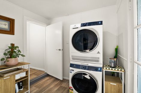 Photo of property in 21 Hargest Crescent, Saint Kilda, Dunedin, 9012