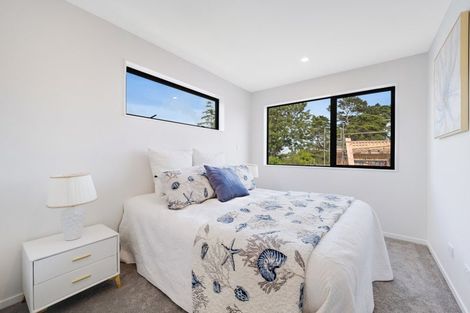 Photo of property in 140b Edgewater Drive, Pakuranga, Auckland, 2010