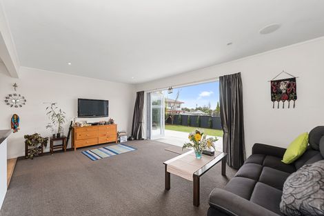 Photo of property in 70 Houchens Road, Glenview, Hamilton, 3206