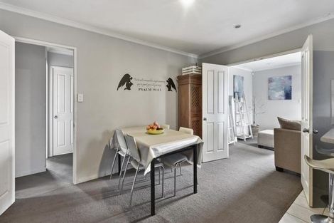 Photo of property in 9 Nykki Place, Papakura, 2110